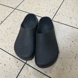 Birki Kitchen Clogs